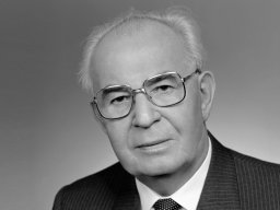 8. prezident gustav husak  v uradu 1975 - 1989